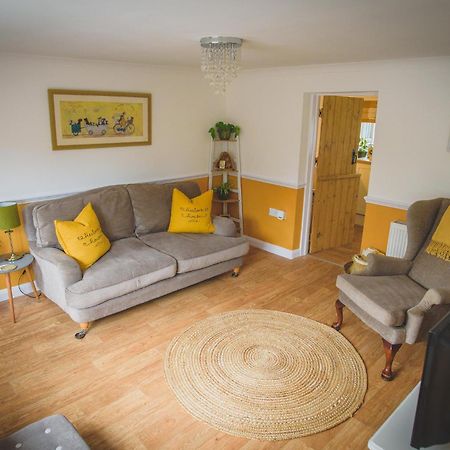 Villa Hectors House Ormesby Saint Michael Esterno foto